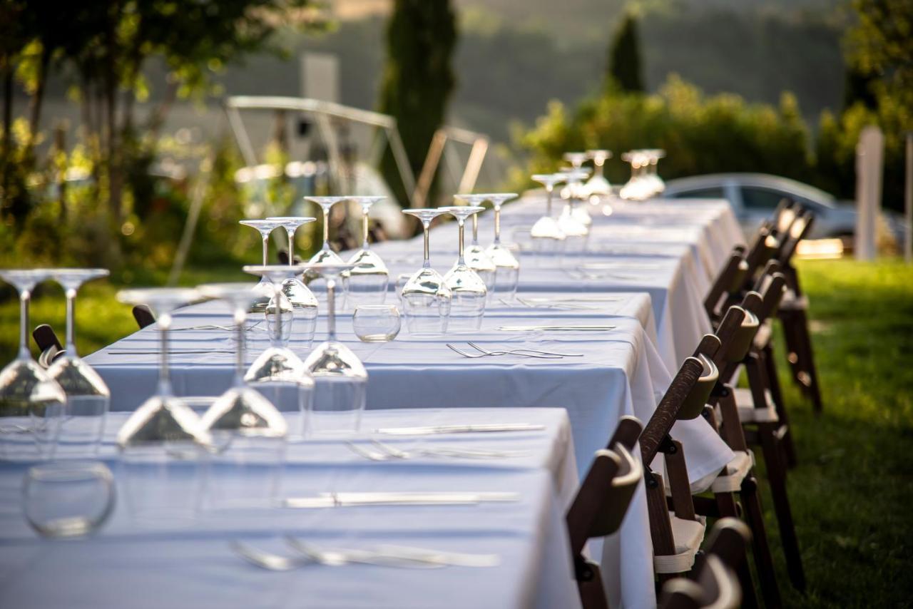 Recchi Franceschini Bike Hotel Last - Minute - Availability Montalto delle Marche 外观 照片